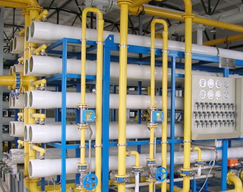 反滲透設(shè)備 反滲透設(shè)備